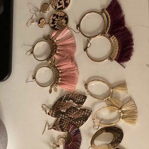Bundle of earrings